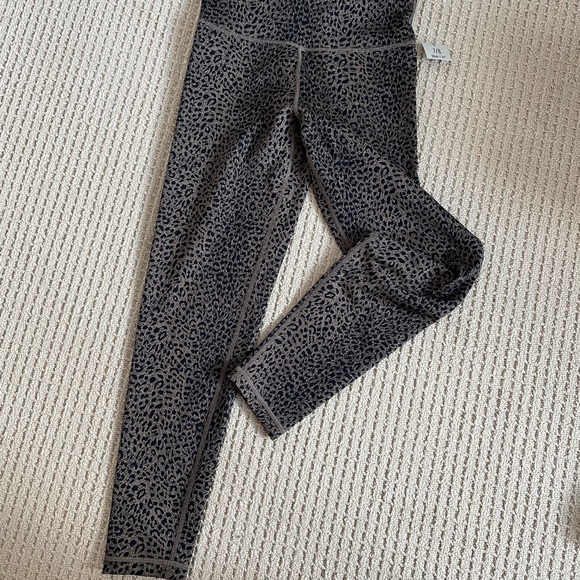 Sweaty Betty Flatter Me Jacquard Workout Leggings - Picture 2 of 4